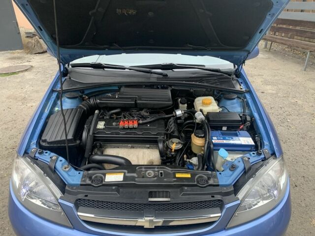 Синий Шевроле Лачетти, объемом двигателя 1.8 л и пробегом 152 тыс. км за 5500 $, фото 11 на Automoto.ua