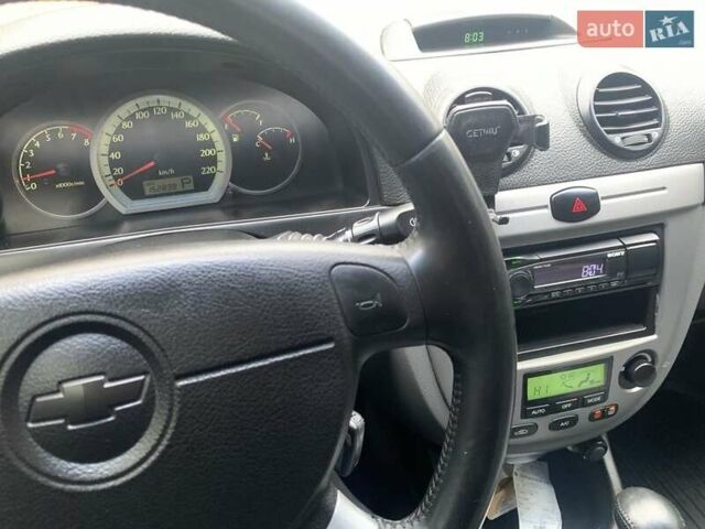 Синий Шевроле Лачетти, объемом двигателя 1.8 л и пробегом 152 тыс. км за 5500 $, фото 9 на Automoto.ua