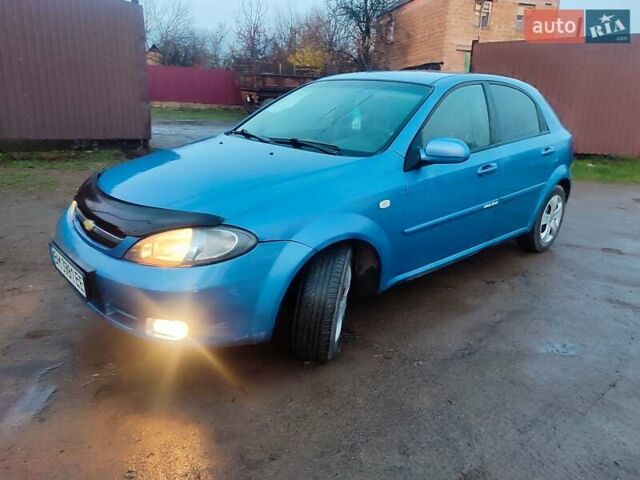 Синий Шевроле Лачетти, объемом двигателя 1.6 л и пробегом 250 тыс. км за 3000 $, фото 7 на Automoto.ua