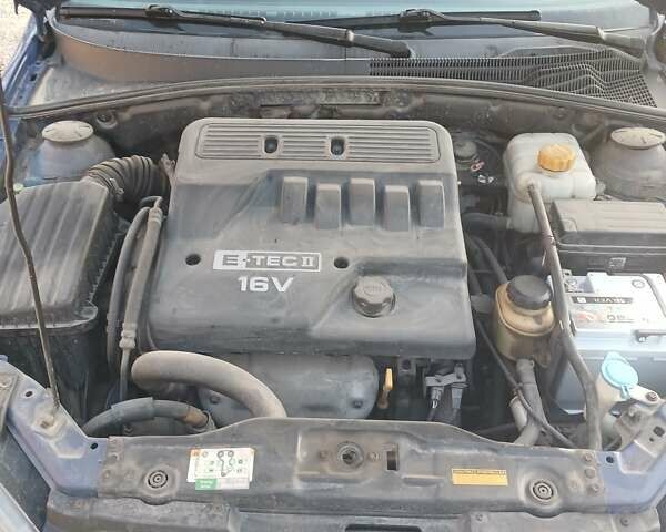 Синий Шевроле Лачетти, объемом двигателя 1.4 л и пробегом 185 тыс. км за 3900 $, фото 6 на Automoto.ua