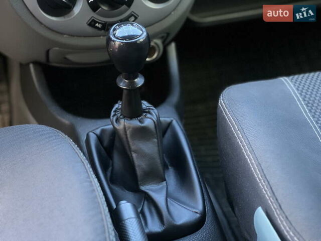 Синий Шевроле Лачетти, объемом двигателя 1.6 л и пробегом 190 тыс. км за 6200 $, фото 16 на Automoto.ua