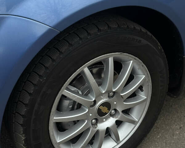 Синий Шевроле Лачетти, объемом двигателя 1.8 л и пробегом 188 тыс. км за 4800 $, фото 10 на Automoto.ua