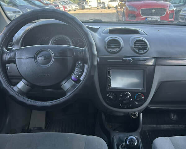 Синий Шевроле Лачетти, объемом двигателя 1.6 л и пробегом 308 тыс. км за 3100 $, фото 3 на Automoto.ua