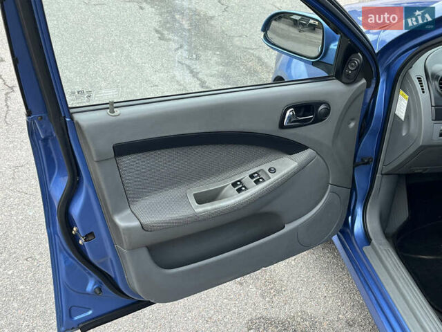 Синий Шевроле Лачетти, объемом двигателя 1.8 л и пробегом 188 тыс. км за 4999 $, фото 20 на Automoto.ua
