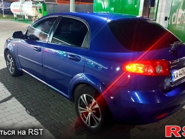 Синий Шевроле Лачетти, объемом двигателя 1.4 л и пробегом 250 тыс. км за 3200 $, фото 10 на Automoto.ua