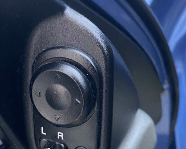 Синий Шевроле Лачетти, объемом двигателя 1.6 л и пробегом 323 тыс. км за 4950 $, фото 12 на Automoto.ua