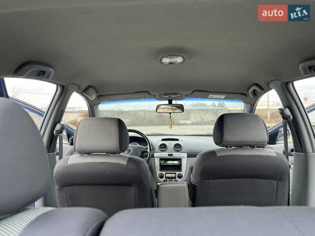 Синий Шевроле Лачетти, объемом двигателя 1.8 л и пробегом 188 тыс. км за 4999 $, фото 37 на Automoto.ua