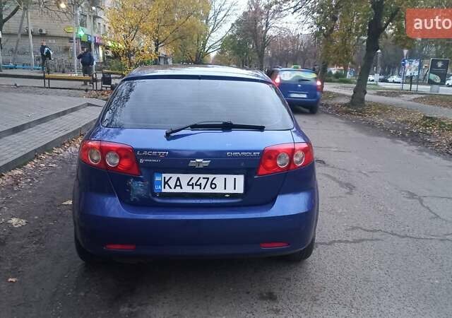Синий Шевроле Лачетти, объемом двигателя 1.4 л и пробегом 250 тыс. км за 3500 $, фото 3 на Automoto.ua