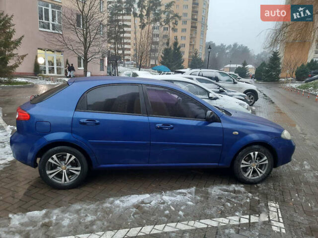 Синий Шевроле Лачетти, объемом двигателя 1.4 л и пробегом 251 тыс. км за 3000 $, фото 3 на Automoto.ua