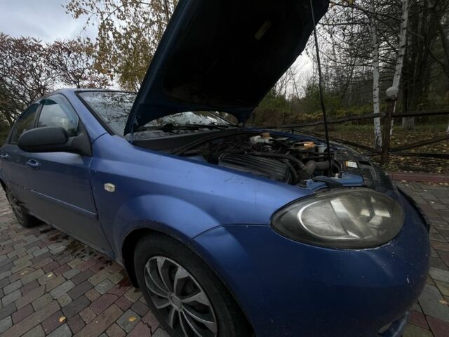 Синій Шевроле Лачетті, об'ємом двигуна 1.6 л та пробігом 260 тис. км за 2500 $, фото 2 на Automoto.ua