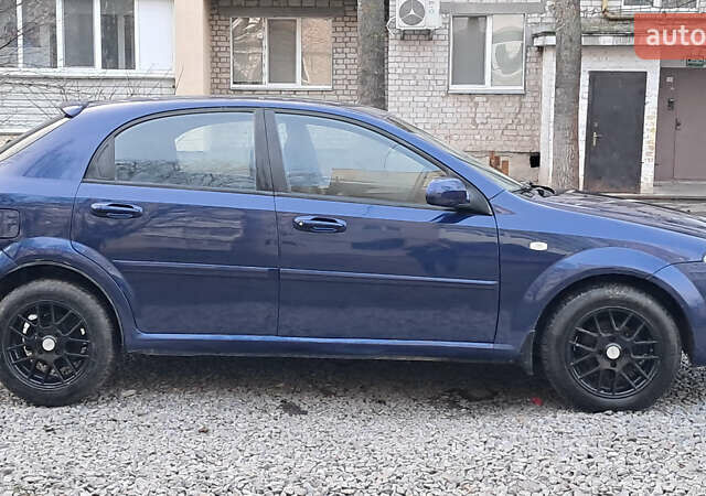 Синій Шевроле Лачетті, об'ємом двигуна 1.6 л та пробігом 350 тис. км за 2200 $, фото 3 на Automoto.ua