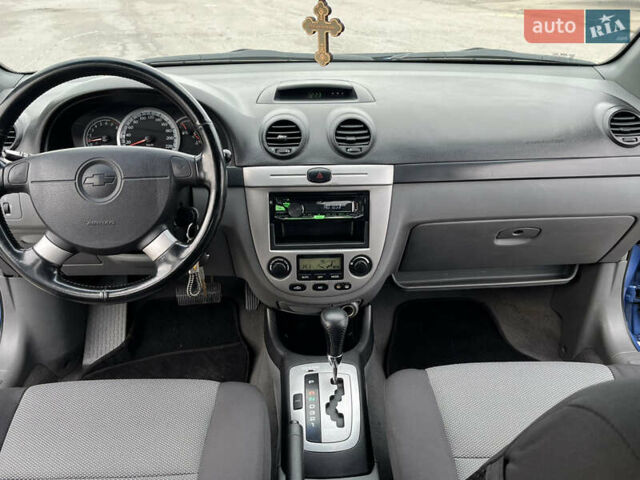 Синий Шевроле Лачетти, объемом двигателя 1.8 л и пробегом 188 тыс. км за 4999 $, фото 31 на Automoto.ua