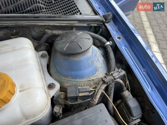 Синий Шевроле Лачетти, объемом двигателя 1.6 л и пробегом 187 тыс. км за 3300 $, фото 44 на Automoto.ua