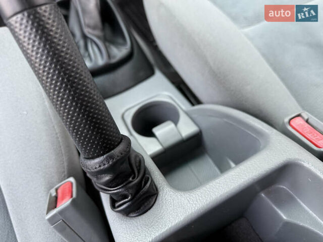 Синий Шевроле Лачетти, объемом двигателя 1.6 л и пробегом 187 тыс. км за 3300 $, фото 30 на Automoto.ua