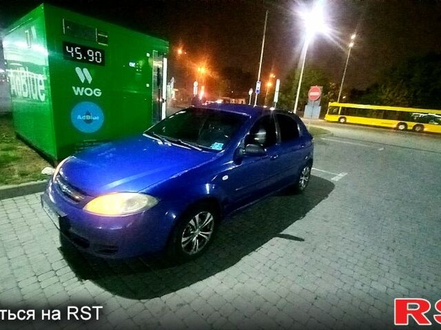 Синий Шевроле Лачетти, объемом двигателя 1.4 л и пробегом 250 тыс. км за 3200 $, фото 8 на Automoto.ua