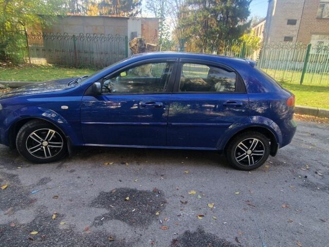 Синій Шевроле Лачетті, об'ємом двигуна 1.6 л та пробігом 208 тис. км за 3600 $, фото 4 на Automoto.ua