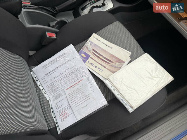 Синий Шевроле Лачетти, объемом двигателя 1.8 л и пробегом 188 тыс. км за 4800 $, фото 23 на Automoto.ua