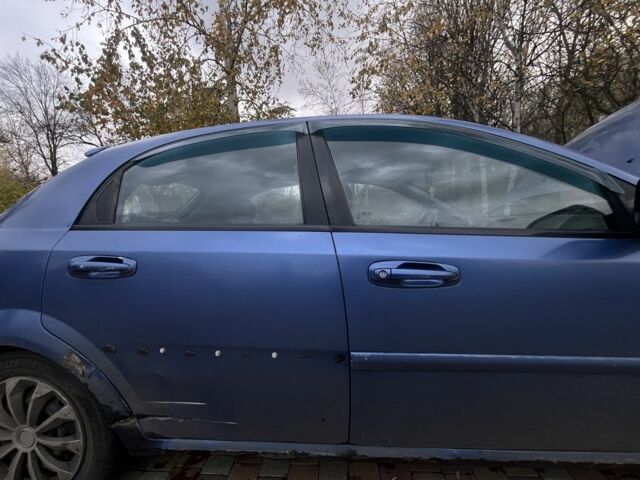 Синій Шевроле Лачетті, об'ємом двигуна 1.6 л та пробігом 260 тис. км за 2500 $, фото 3 на Automoto.ua