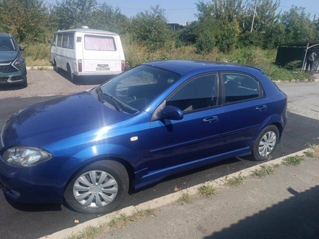 Синий Шевроле Лачетти, объемом двигателя 1.6 л и пробегом 245 тыс. км за 3200 $, фото 4 на Automoto.ua