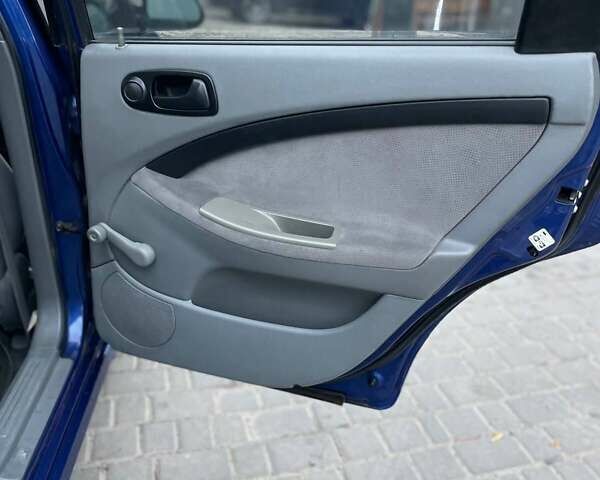 Синий Шевроле Лачетти, объемом двигателя 1.6 л и пробегом 86 тыс. км за 5300 $, фото 1 на Automoto.ua