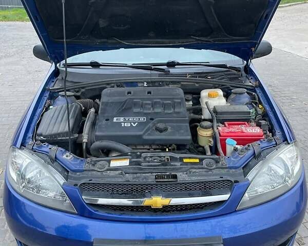 Синий Шевроле Лачетти, объемом двигателя 1.6 л и пробегом 86 тыс. км за 5300 $, фото 15 на Automoto.ua