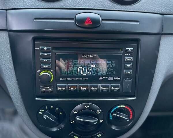 Синий Шевроле Лачетти, объемом двигателя 1.6 л и пробегом 86 тыс. км за 5300 $, фото 18 на Automoto.ua