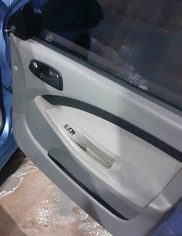 Синій Шевроле Лачетті, об'ємом двигуна 1.6 л та пробігом 164 тис. км за 4000 $, фото 6 на Automoto.ua