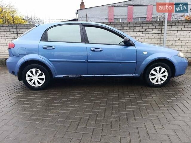Синій Шевроле Лачетті, об'ємом двигуна 1.6 л та пробігом 357 тис. км за 3094 $, фото 1 на Automoto.ua