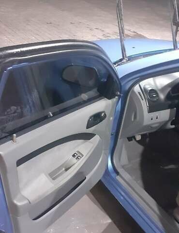 Синій Шевроле Лачетті, об'ємом двигуна 1.6 л та пробігом 164 тис. км за 4000 $, фото 2 на Automoto.ua