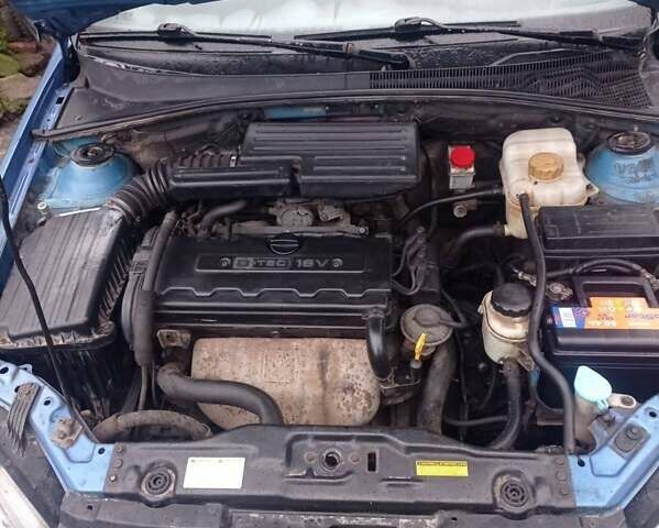 Синий Шевроле Лачетти, объемом двигателя 1.8 л и пробегом 144 тыс. км за 2499 $, фото 2 на Automoto.ua