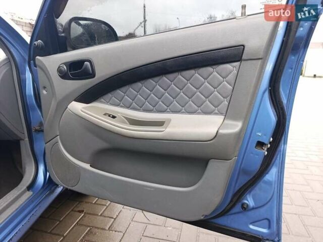 Синій Шевроле Лачетті, об'ємом двигуна 1.6 л та пробігом 357 тис. км за 3094 $, фото 4 на Automoto.ua