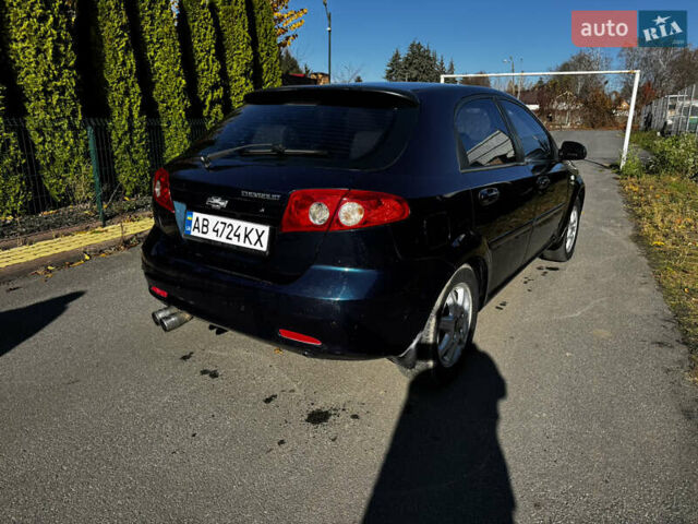 Синий Шевроле Лачетти, объемом двигателя 1.8 л и пробегом 330 тыс. км за 2999 $, фото 6 на Automoto.ua