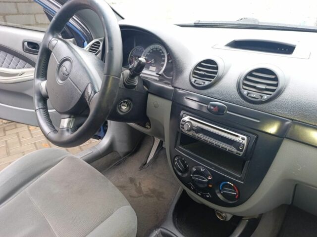 Синій Шевроле Лачетті, об'ємом двигуна 1.6 л та пробігом 357 тис. км за 3094 $, фото 6 на Automoto.ua