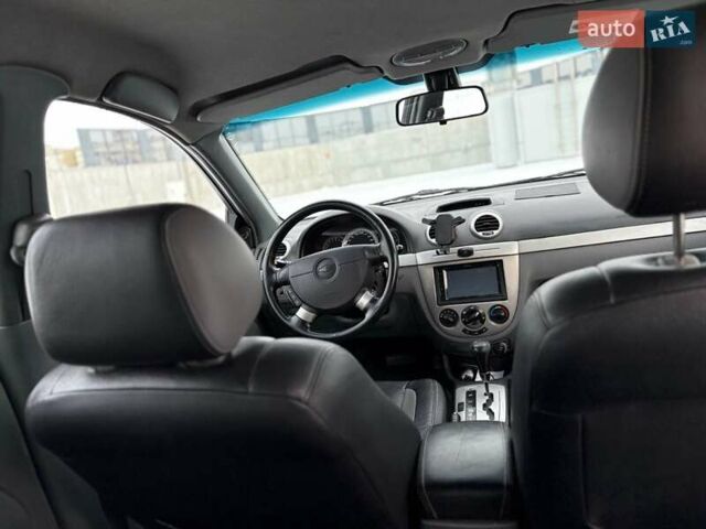 Синій Шевроле Лачетті, об'ємом двигуна 1.6 л та пробігом 241 тис. км за 4200 $, фото 10 на Automoto.ua