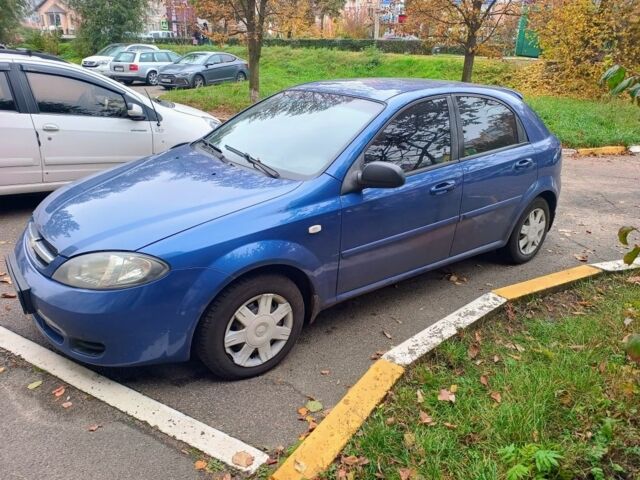 Синий Шевроле Лачетти, объемом двигателя 1.6 л и пробегом 250 тыс. км за 3650 $, фото 1 на Automoto.ua