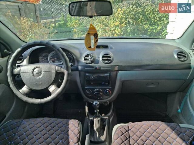 Синий Шевроле Лачетти, объемом двигателя 1.6 л и пробегом 175 тыс. км за 4800 $, фото 9 на Automoto.ua