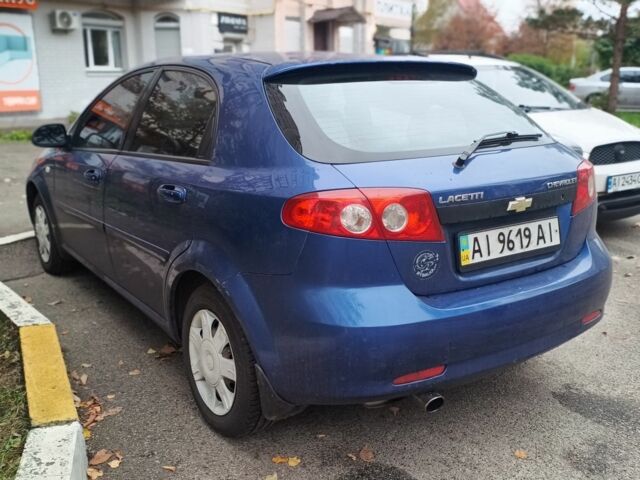 Синий Шевроле Лачетти, объемом двигателя 1.6 л и пробегом 250 тыс. км за 3650 $, фото 5 на Automoto.ua