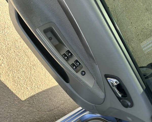 Синій Шевроле Лачетті, об'ємом двигуна 1.8 л та пробігом 106 тис. км за 4200 $, фото 30 на Automoto.ua