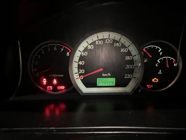 Синий Шевроле Лачетти, объемом двигателя 1.6 л и пробегом 270 тыс. км за 3300 $, фото 7 на Automoto.ua