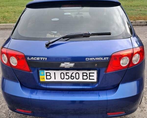 Синий Шевроле Лачетти, объемом двигателя 1.6 л и пробегом 175 тыс. км за 4800 $, фото 4 на Automoto.ua