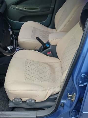 Синий Шевроле Лачетти, объемом двигателя 1.8 л и пробегом 242 тыс. км за 4300 $, фото 4 на Automoto.ua