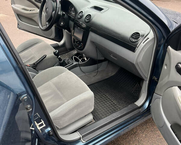 Синий Шевроле Лачетти, объемом двигателя 1.6 л и пробегом 230 тыс. км за 3499 $, фото 11 на Automoto.ua