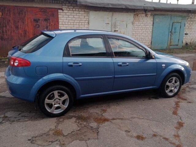 Синий Шевроле Лачетти, объемом двигателя 1.6 л и пробегом 75 тыс. км за 4800 $, фото 1 на Automoto.ua