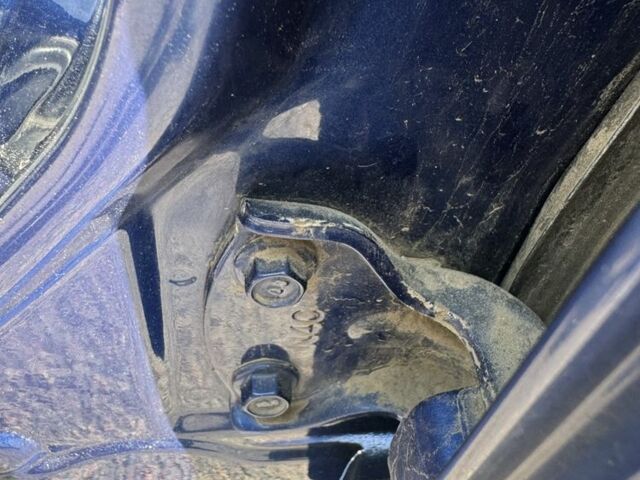 Синий Шевроле Лачетти, объемом двигателя 1.6 л и пробегом 206 тыс. км за 3250 $, фото 18 на Automoto.ua