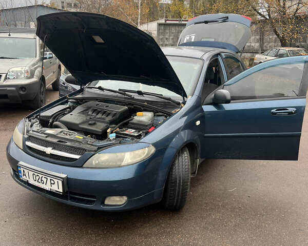 Синий Шевроле Лачетти, объемом двигателя 1.6 л и пробегом 230 тыс. км за 3499 $, фото 8 на Automoto.ua