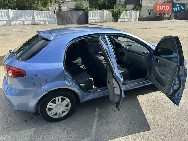 Синій Шевроле Лачетті, об'ємом двигуна 1.8 л та пробігом 106 тис. км за 4200 $, фото 7 на Automoto.ua