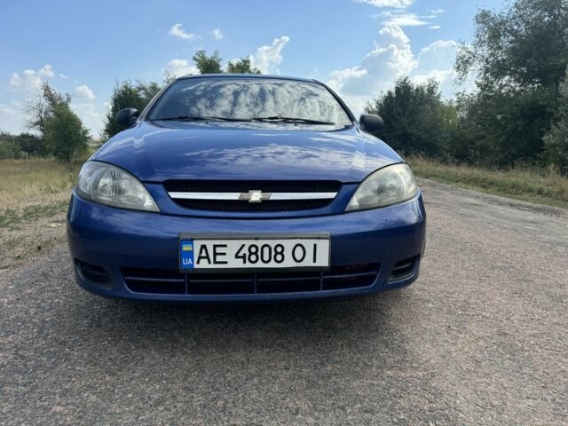 Синий Шевроле Лачетти, объемом двигателя 1.6 л и пробегом 206 тыс. км за 3250 $, фото 1 на Automoto.ua