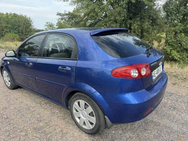 Синий Шевроле Лачетти, объемом двигателя 1.6 л и пробегом 206 тыс. км за 3250 $, фото 7 на Automoto.ua