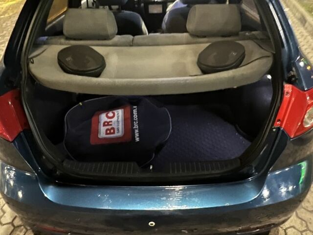 Синий Шевроле Лачетти, объемом двигателя 1.6 л и пробегом 270 тыс. км за 3300 $, фото 4 на Automoto.ua