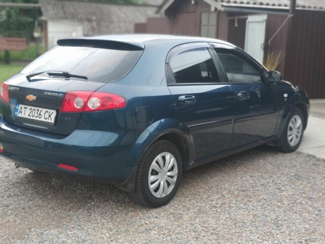 Синий Шевроле Лачетти, объемом двигателя 1.6 л и пробегом 181 тыс. км за 4100 $, фото 4 на Automoto.ua